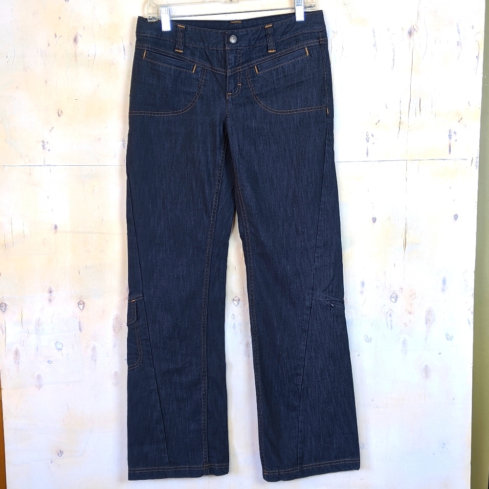 Athleta Dry Dipper Bootcut Jeans 4T